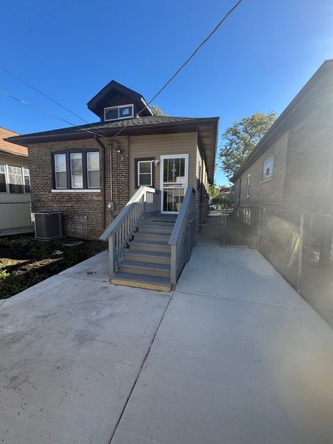 Tiny photo for 8040 S Luella Avenue, Chicago, IL 60617 (MLS # 12498559)