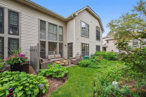 Tiny photo for 318 Club House Drive, Bloomingdale, IL 60108 (MLS # 12757253)