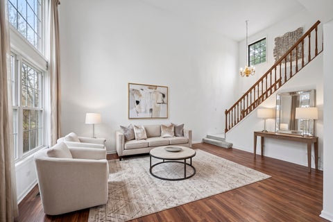 Tiny photo for 318 Club House Drive, Bloomingdale, IL 60108 (MLS # 12757253)