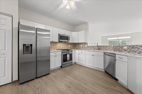 Tiny photo for 413 Cascade Lane #413, Oswego, IL 60543 (MLS # 12753217)