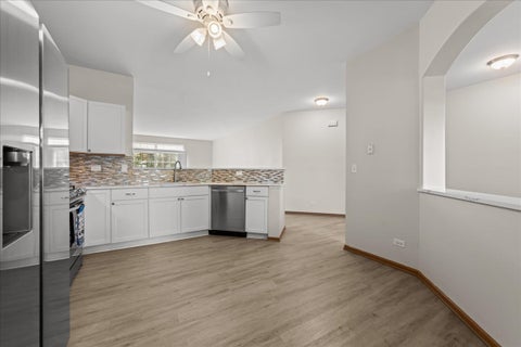 Tiny photo for 413 Cascade Lane #413, Oswego, IL 60543 (MLS # 12753217)