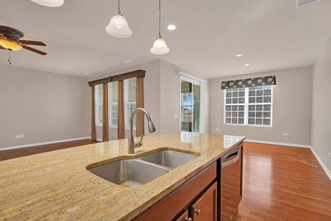 Tiny photo for 717 Pleasant Drive, Shorewood, IL 60404 (MLS # 12566562)