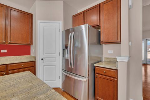 Tiny photo for 717 Pleasant Drive, Shorewood, IL 60404 (MLS # 12566562)