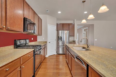 Tiny photo for 717 Pleasant Drive, Shorewood, IL 60404 (MLS # 12566562)