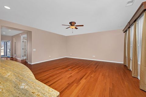 Tiny photo for 717 Pleasant Drive, Shorewood, IL 60404 (MLS # 12566562)