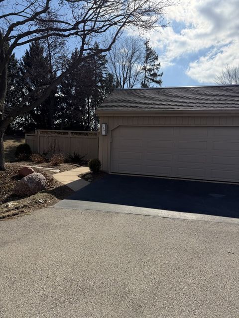 Tiny photo for 59 Cedar Ridge, Lake Barrington, IL 60010 (MLS # 12591173)