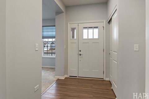 Tiny photo for 1058 Honey Locust Drive, Crystal Lake, IL 60012 (MLS # 12548752)