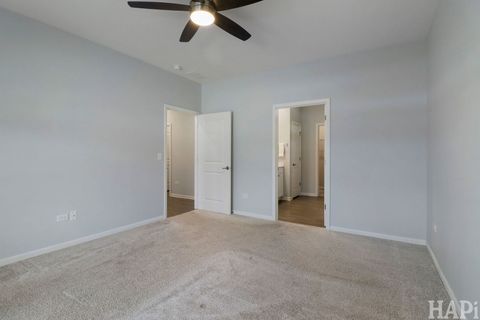 Tiny photo for 1058 Honey Locust Drive, Crystal Lake, IL 60012 (MLS # 12548752)