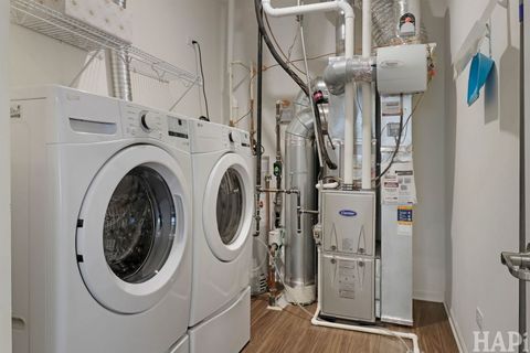 Tiny photo for 1058 Honey Locust Drive, Crystal Lake, IL 60012 (MLS # 12548752)