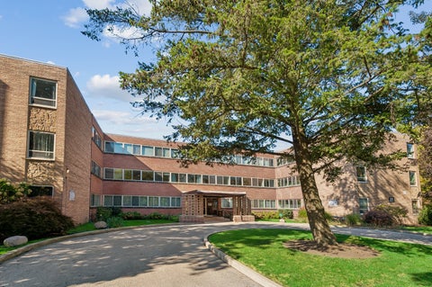 Photo of 200 Ridge Avenue #1A, Evanston, IL 60202 (MLS # 12791410)