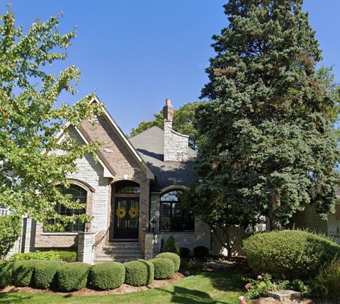 Tiny photo for 411 W Jefferson Avenue, Naperville, IL 60540 (MLS # 12563124)