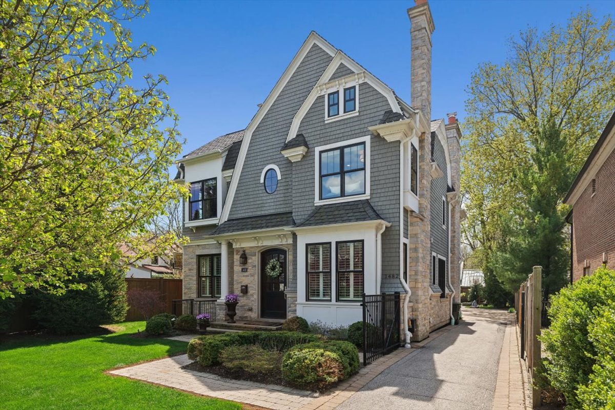 1482 Edgewood Lane
