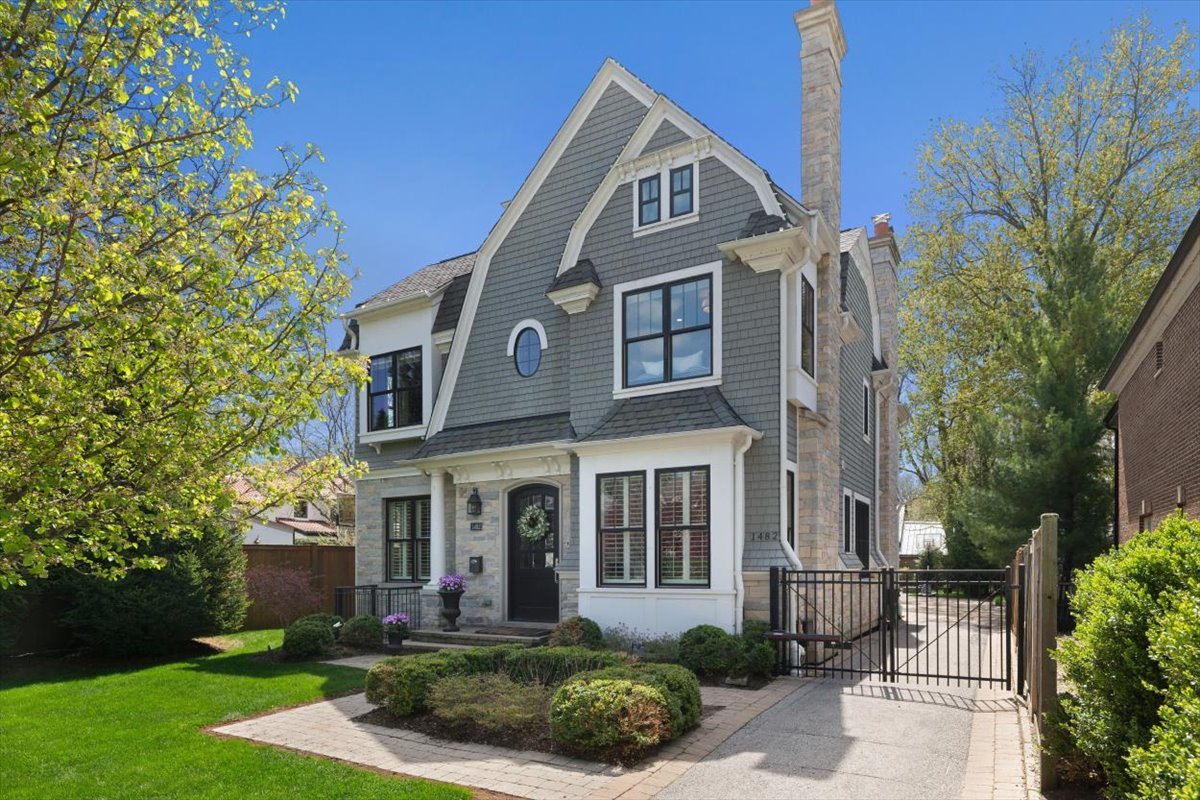 1482 Edgewood Lane