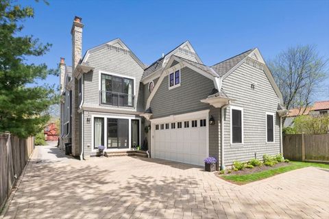 Tiny photo for 1482 Edgewood Lane, Winnetka, IL 60093 (MLS # 12640779)
