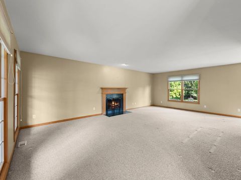 Tiny photo for 129 Devonshire Drive, DeKalb, IL 60115 (MLS # 12486575)