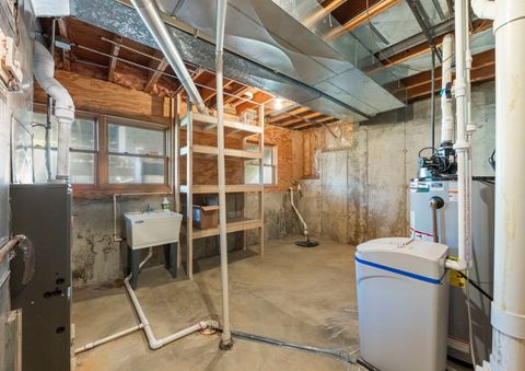 Tiny photo for 129 Devonshire Drive, DeKalb, IL 60115 (MLS # 12486575)