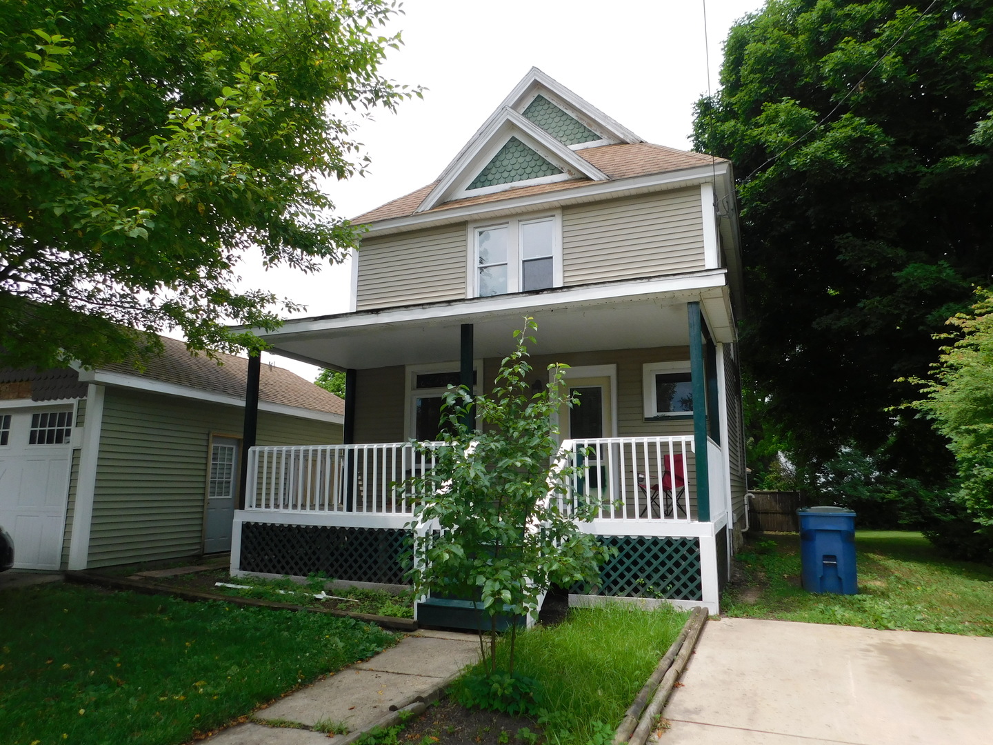 Photo 1 of 47 — 312 S East Street, Earlville, IL 60518