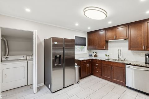 Tiny photo for 3100 Swallow Lane, Rolling Meadows, IL 60008 (MLS # 12491074)