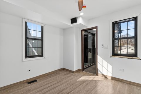 Tiny photo for 1836 Hartrey Avenue, Evanston, IL 60201 (MLS # 12569304)