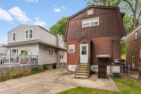 Tiny photo for 10528 S Lawndale Avenue, Chicago, IL 60655 (MLS # 12489597)