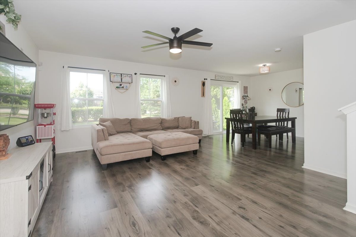 1488 YOSEMITE Circle