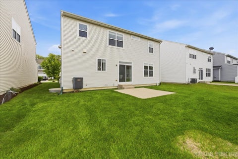 Tiny photo for 5734 OAK RIDGE Way, Lisle, IL 60532 (MLS # 12551682)