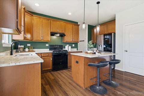 Tiny photo for 5734 OAK RIDGE Way, Lisle, IL 60532 (MLS # 12551682)