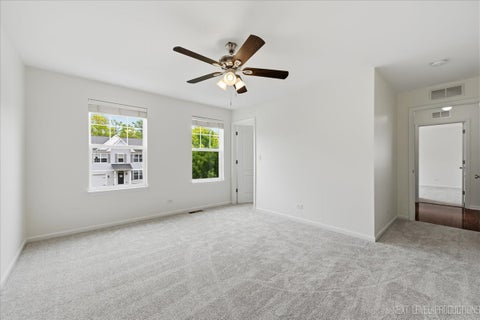 Tiny photo for 5734 OAK RIDGE Way, Lisle, IL 60532 (MLS # 12551682)