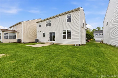 Tiny photo for 5734 OAK RIDGE Way, Lisle, IL 60532 (MLS # 12551682)