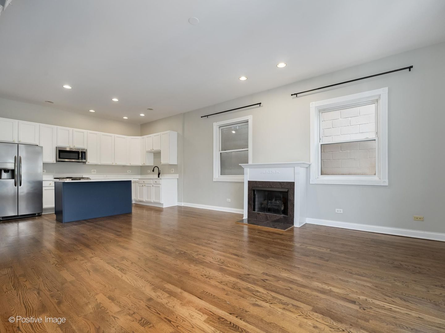 459 N Green Street 2S