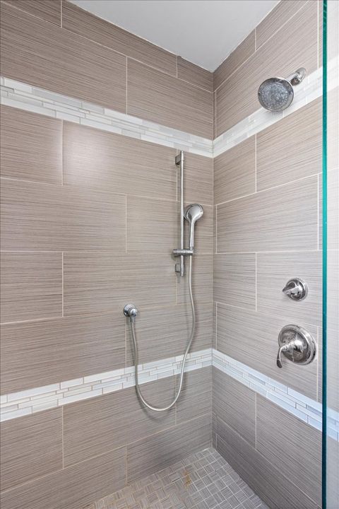 Tiny photo for 5101 N AVERS Avenue, Chicago, IL 60625 (MLS # 12630242)
