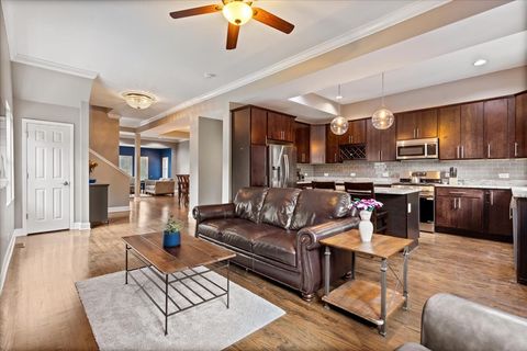 Tiny photo for 5101 N AVERS Avenue, Chicago, IL 60625 (MLS # 12630242)