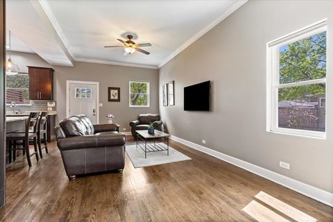 Tiny photo for 5101 N AVERS Avenue, Chicago, IL 60625 (MLS # 12630242)