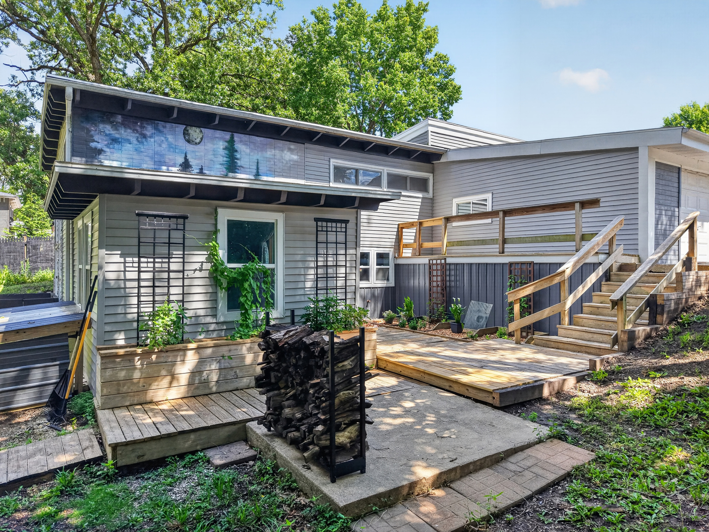 300 Adams Street - Photo 2