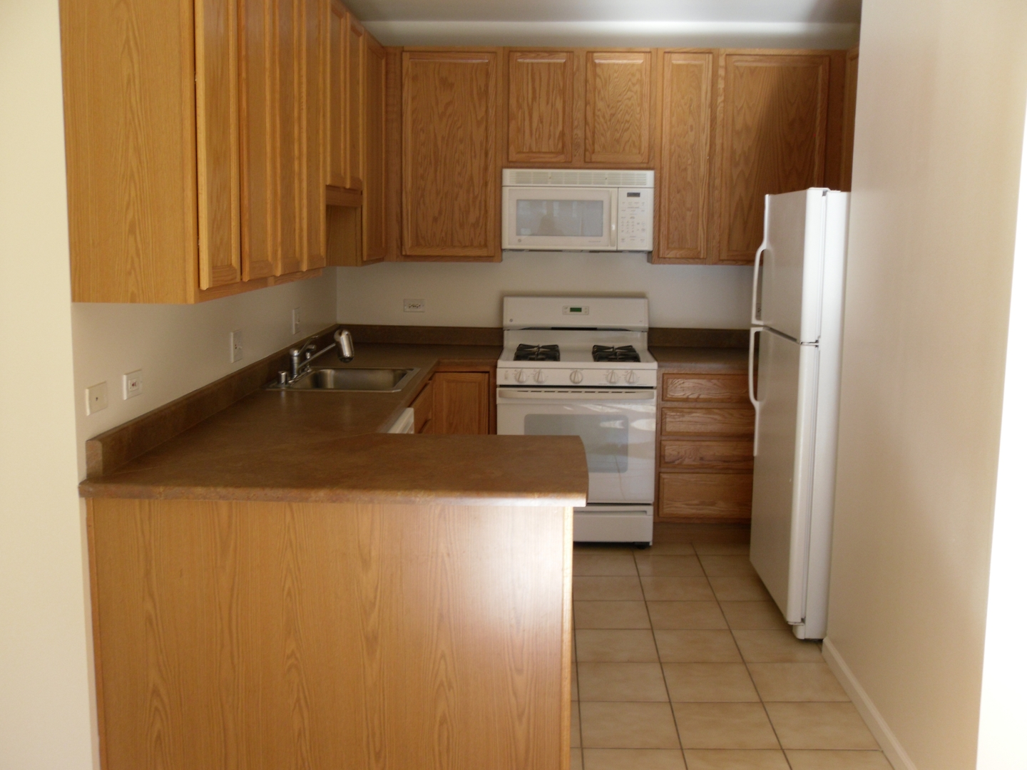 600 N Dearborn Street 810