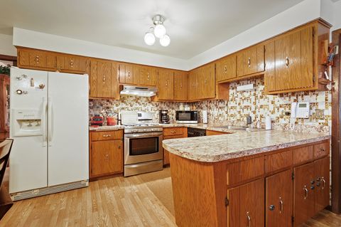 Tiny photo for 4308 W 91st Place, Oak Lawn, IL 60453 (MLS # 12500765)