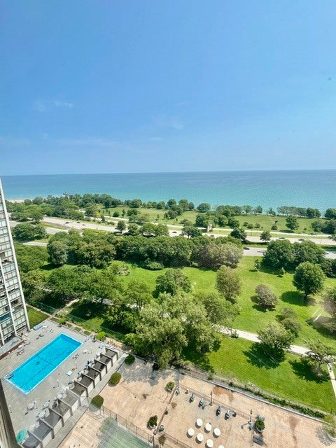 5445 N Sheridan Road 2510