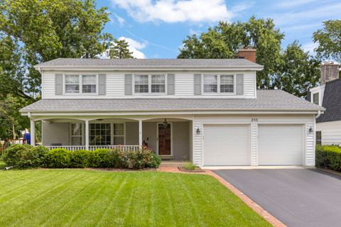 Photo of 255 Grandview Avenue, Glen Ellyn, IL 60137 (MLS # 12576870)