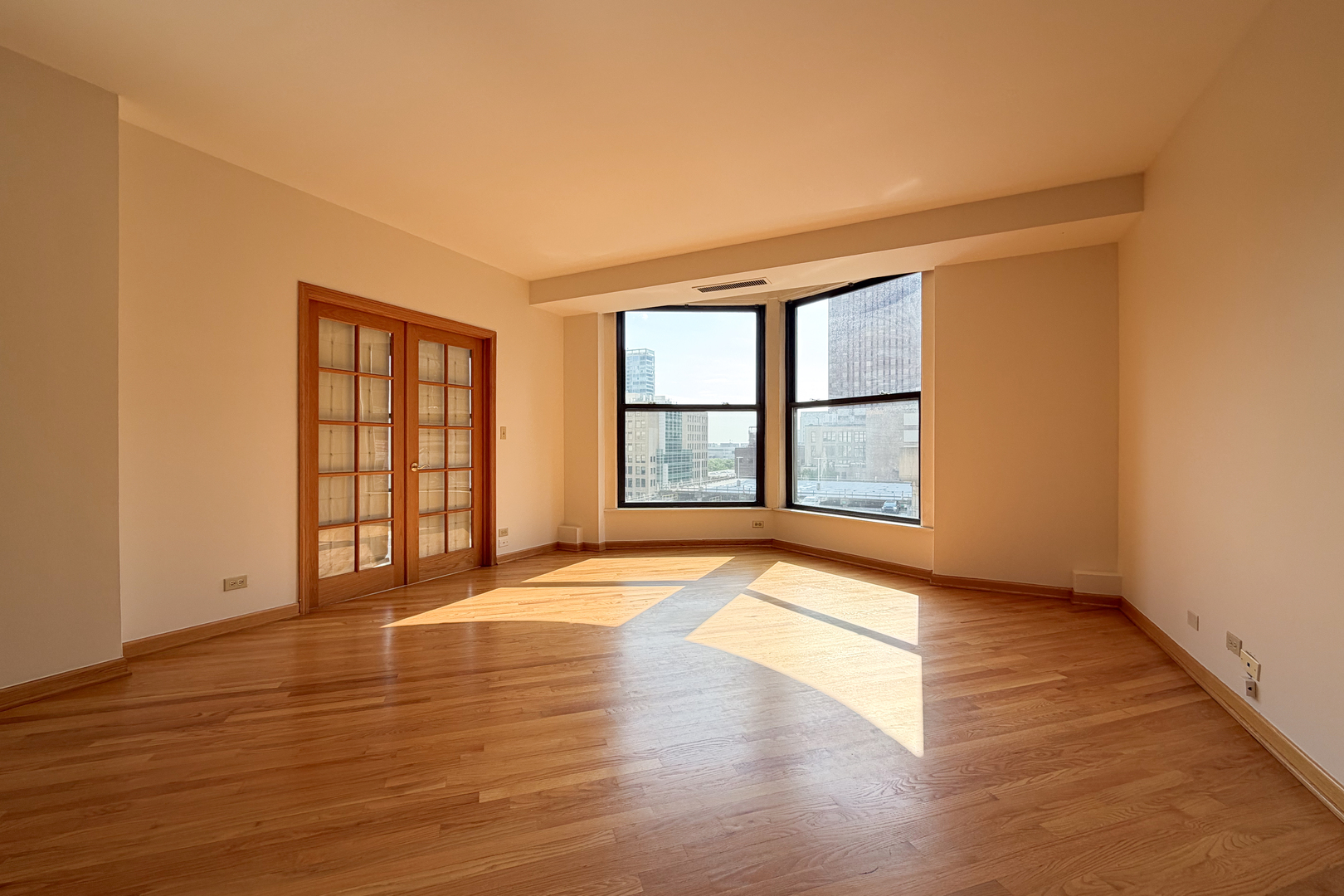 431 S Dearborn Street 806