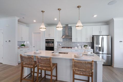 Tiny photo for 719 Alberta Avenue, Oswego, IL 60543 (MLS # 12576413)