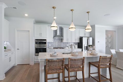 Tiny photo for 719 Alberta Avenue, Oswego, IL 60543 (MLS # 12576413)