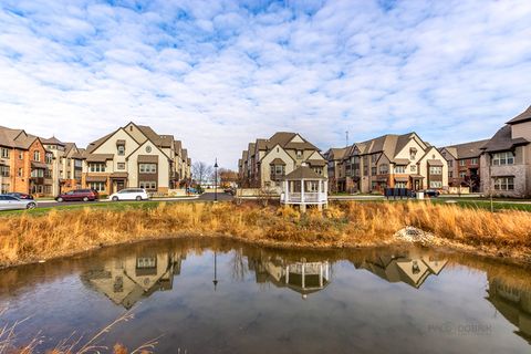 Tiny photo for 654 Parkside Court, Libertyville, IL 60048 (MLS # 12492232)