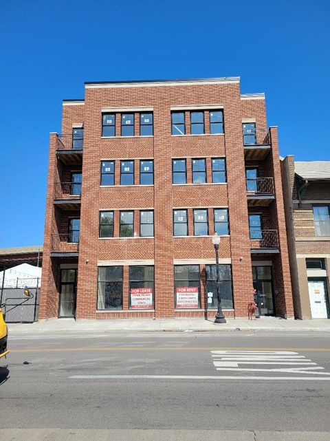 2145 S Halsted Street 4S Chicago IL 60608