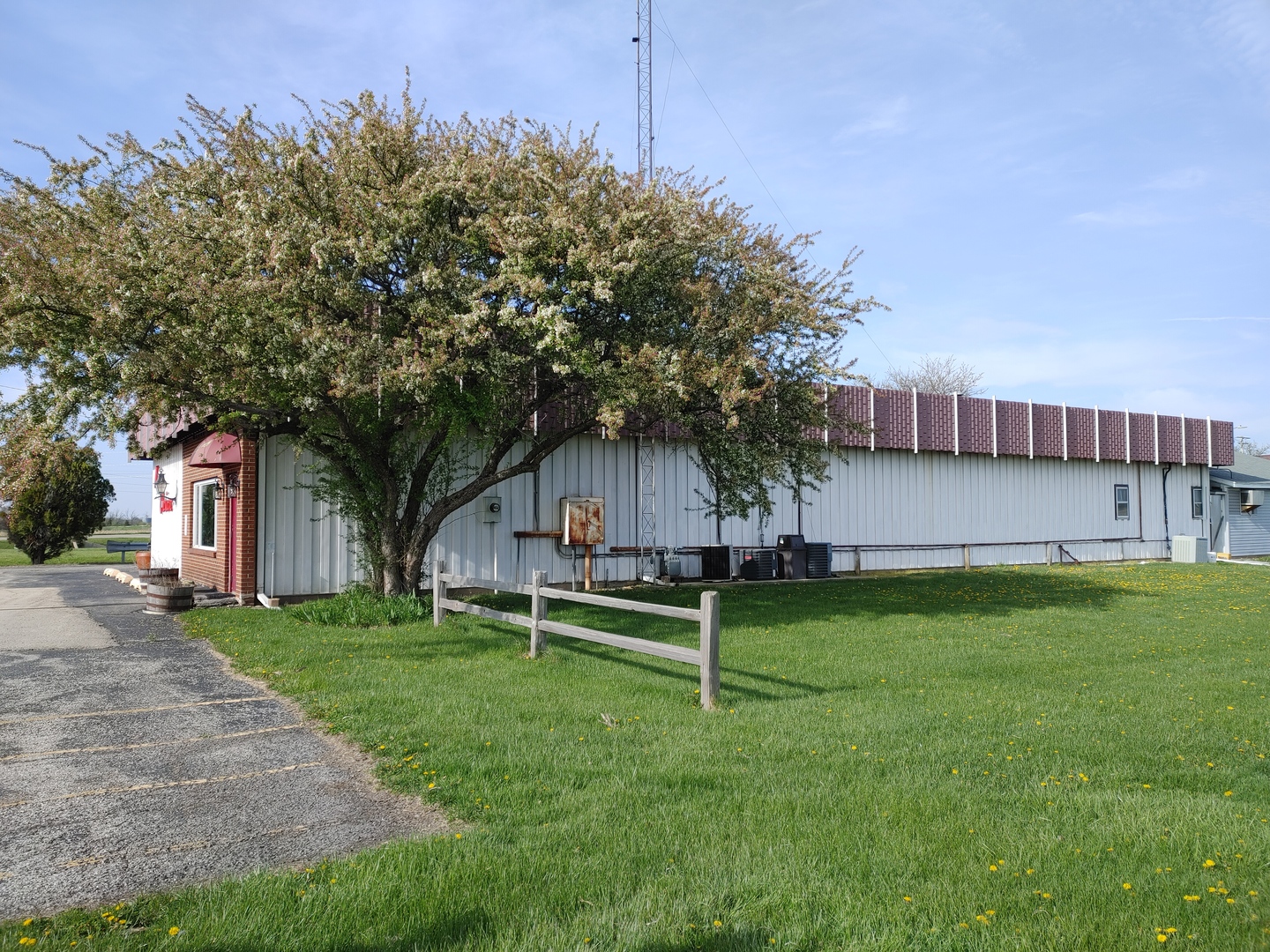 3038 N State Route 71 Highway