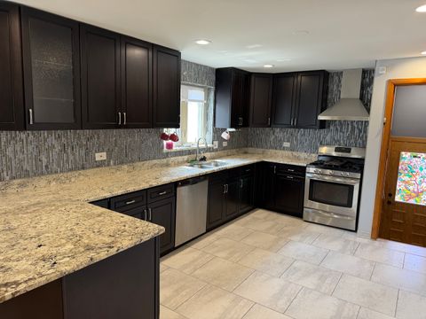 Tiny photo for 5258 S Mulligan Avenue, Chicago, IL 60638 (MLS # 12627319)