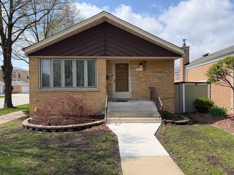 Photo of 5258 S Mulligan Avenue, Chicago, IL 60638 (MLS # 12627319)