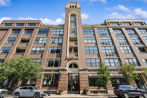 Photo of 1000 W Washington Boulevard #420, Chicago, IL 60607 (MLS # 12599002)