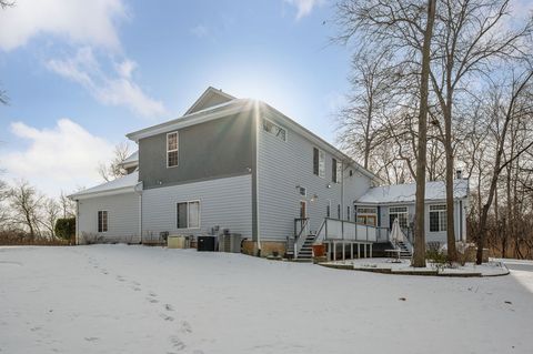 Tiny photo for 28W280 Oak Creek Court, West Chicago, IL 60185 (MLS # 12552542)