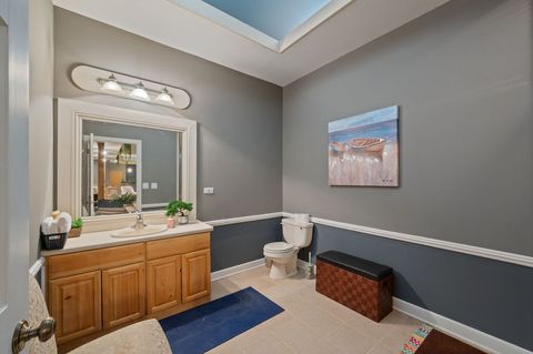 Tiny photo for 28W280 Oak Creek Court, West Chicago, IL 60185 (MLS # 12552542)