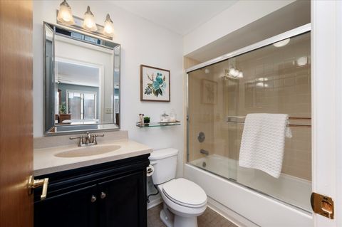 Tiny photo for 110 Bishop Quarter Lane, Oak Park, IL 60302 (MLS # 12615957)